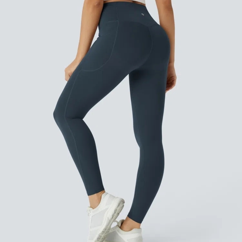 Halara UltraSculpt High Waisted Butt Lifting Tummy Control Leggings - XS